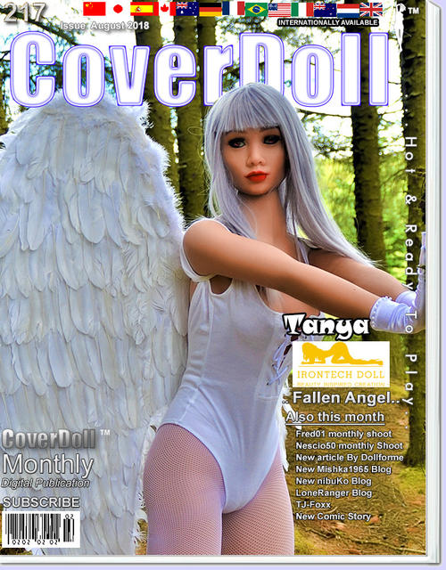 CoverDoll_frontpage_August_2018